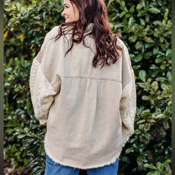 Knit Sweater Shacket - Picture 4 of 6